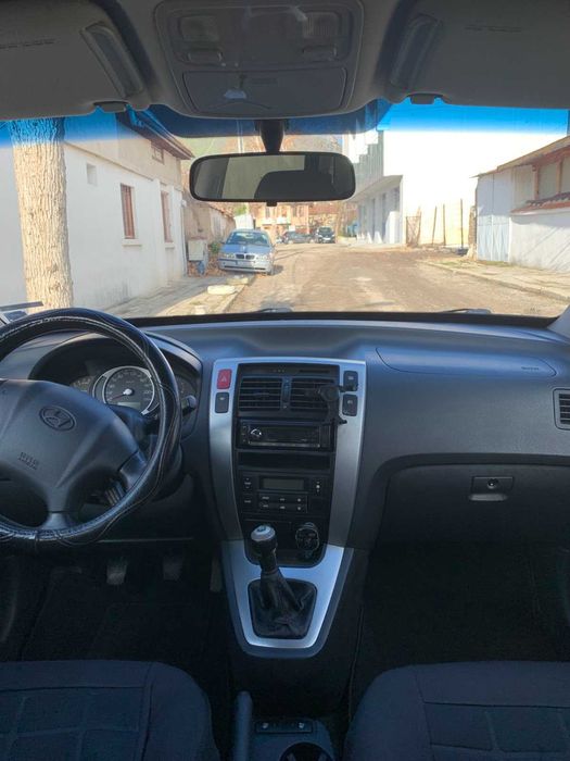 Hyundai Tucson 2000 бензин 16v