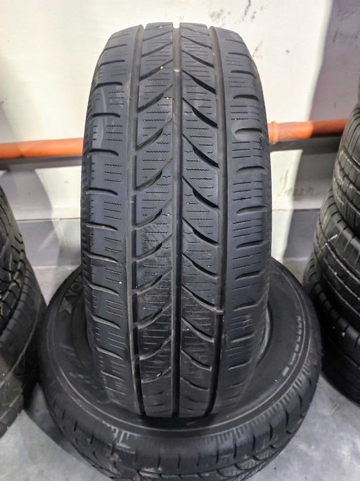 2бр.зимни гуми 215/65/16C Yokahama