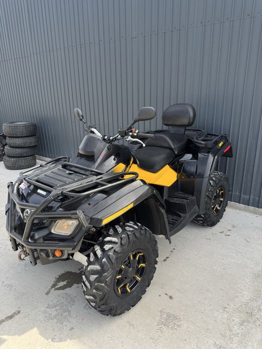 Can am outlander max 800r