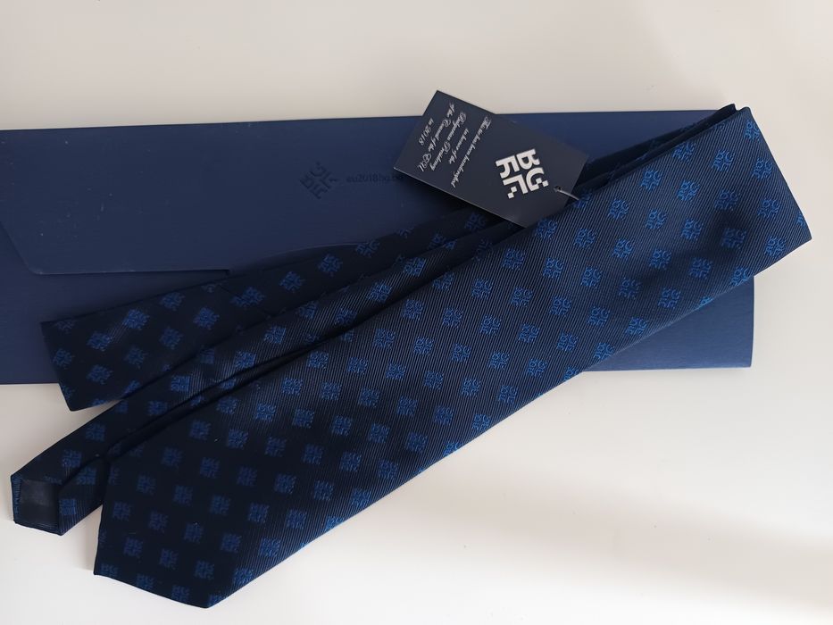 Вратовръзки от председателство на съвета на ЕС и Тайланд