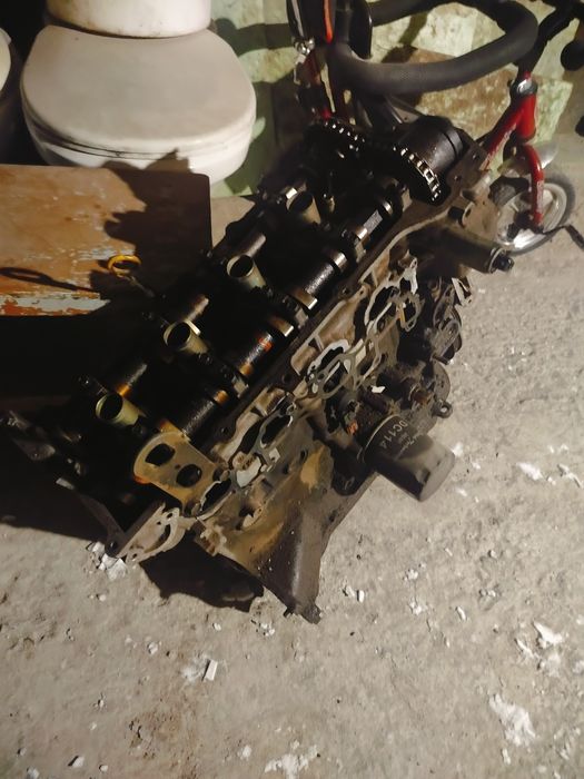 Продам Матор на Ниссан Примера GA16 1,6