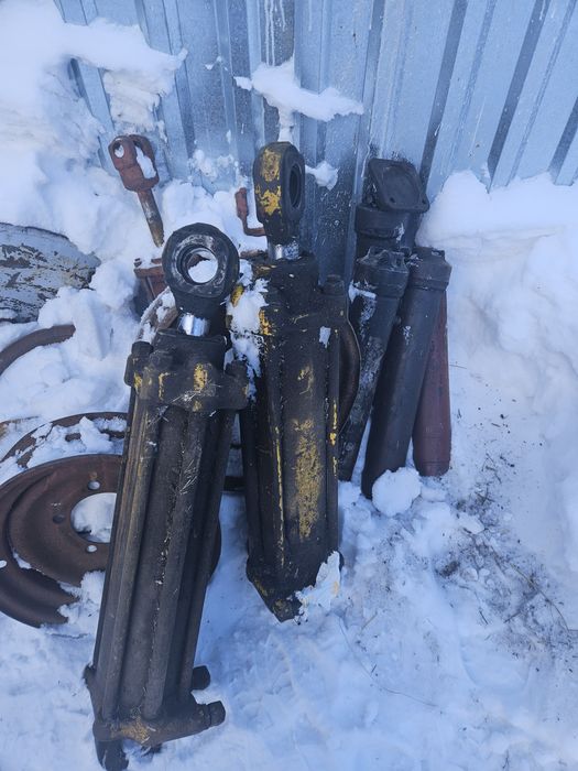 Гидроцилиндры разные