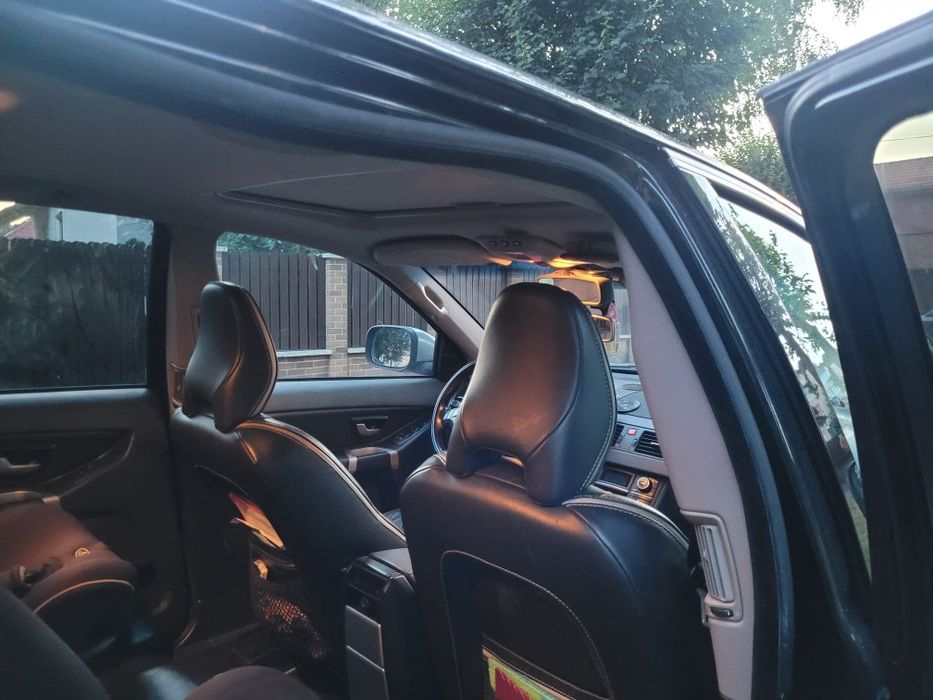 Volvo xc90 ,2010  R-design