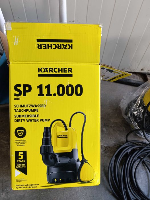 Чисто нова водна помпа Karcher sp 11000