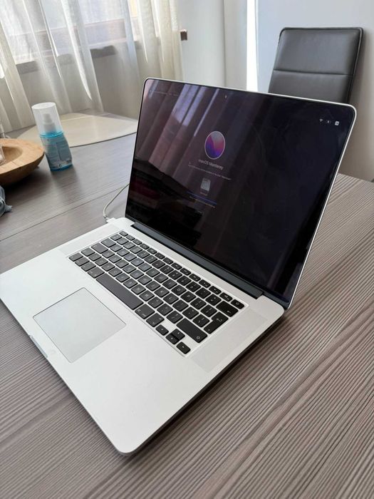 MacBook Pro 15-inch (mid 2015)