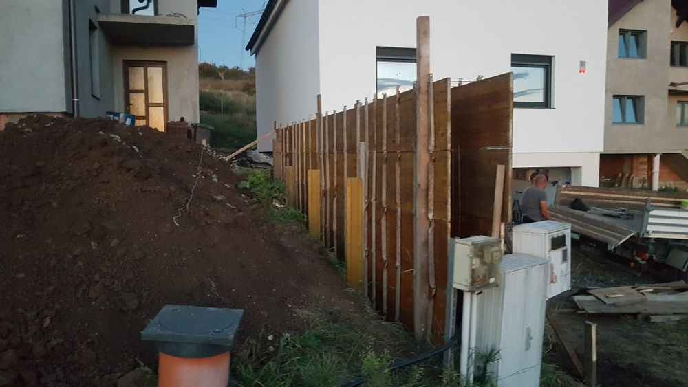 Inchiriez panouri cofrat doka lemn popi metalici cofraje montanti pene