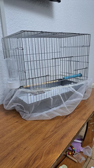 Клетки для попугаев