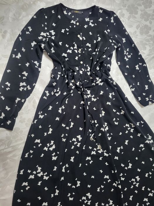 Платья,костюм,рубашка шёлк 2000 тысяч