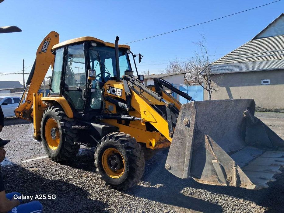 JSB (ЖСБ) 3DX SUPER Экскватор погрузчик