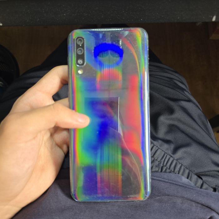 Samsung galaxy a50 телефон сатылады
