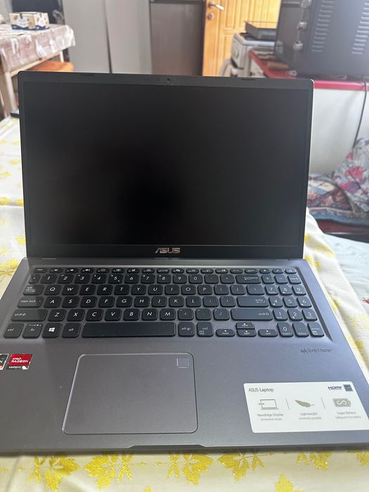 Vand laptop Asus, stare perfecta de functionare