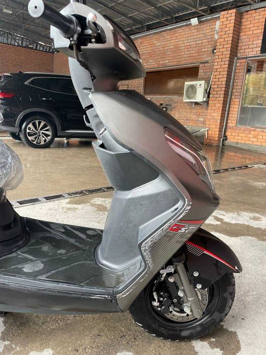 Skuter / Moped Angelx4