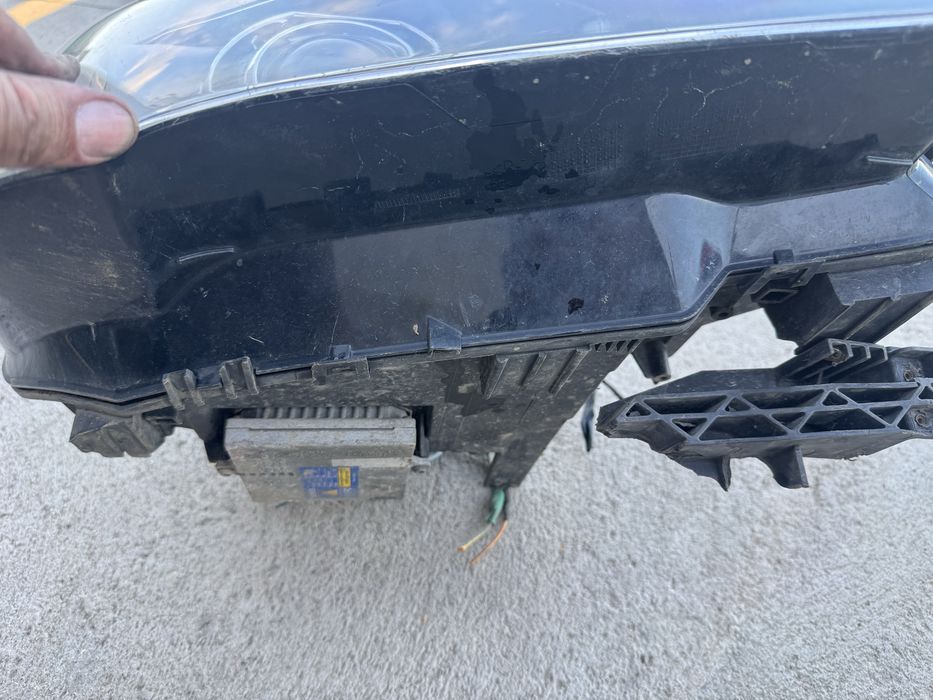 Far bmw x3 e83 faruri