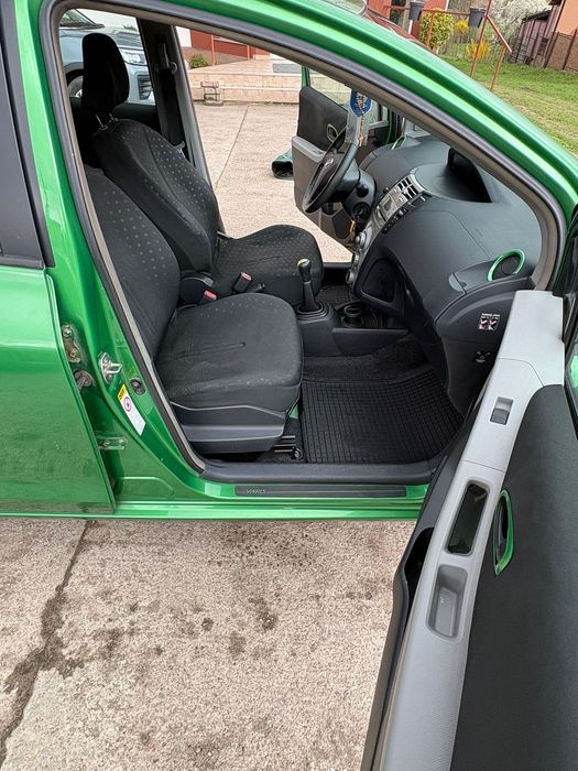 Toyota Yaris 2008