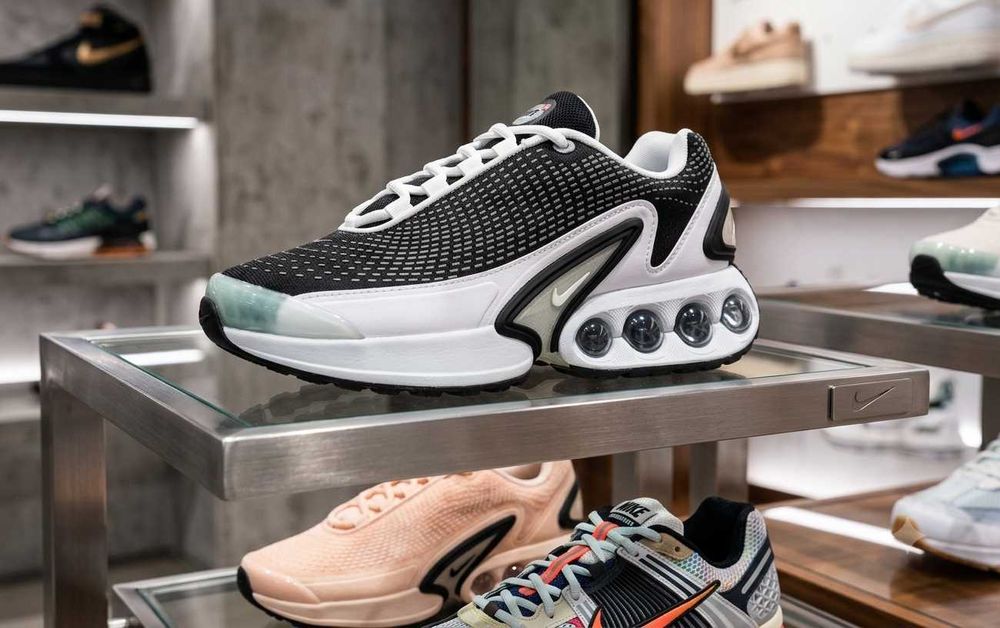 Маратонки Nike Air Max DN четери цвята