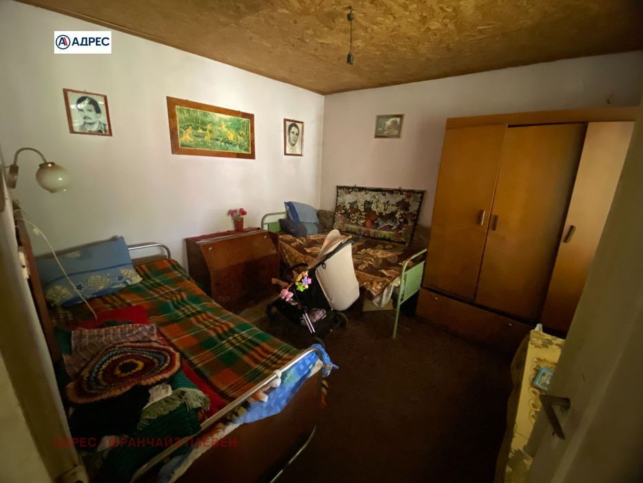 Къща в Враца, област-с.Баница площ 106 цена 25000