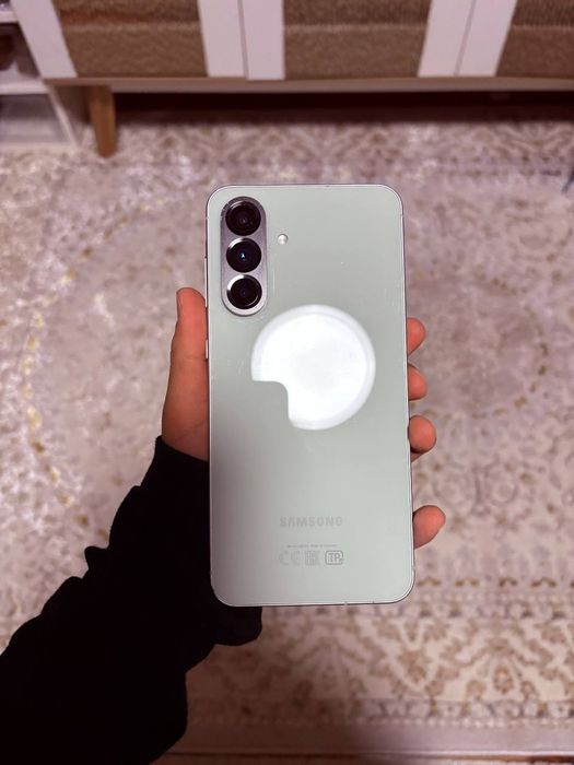 Samsung a56 sotiladi