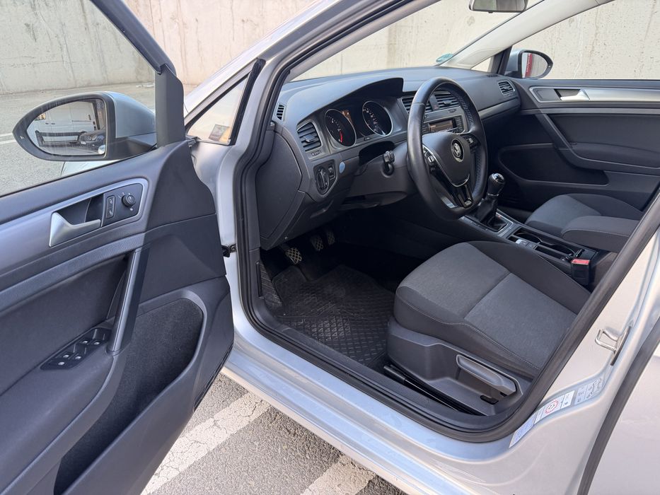 VOLKSWAGEN Golf 2014 — imagine 5