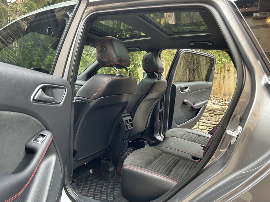 Mercedes-Benz B 200 D AMG 4-Matic, 128 500км!!! Пълна серв. история!