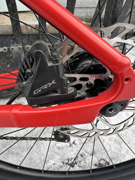 Гравийный велосипед Giant Revolt 1