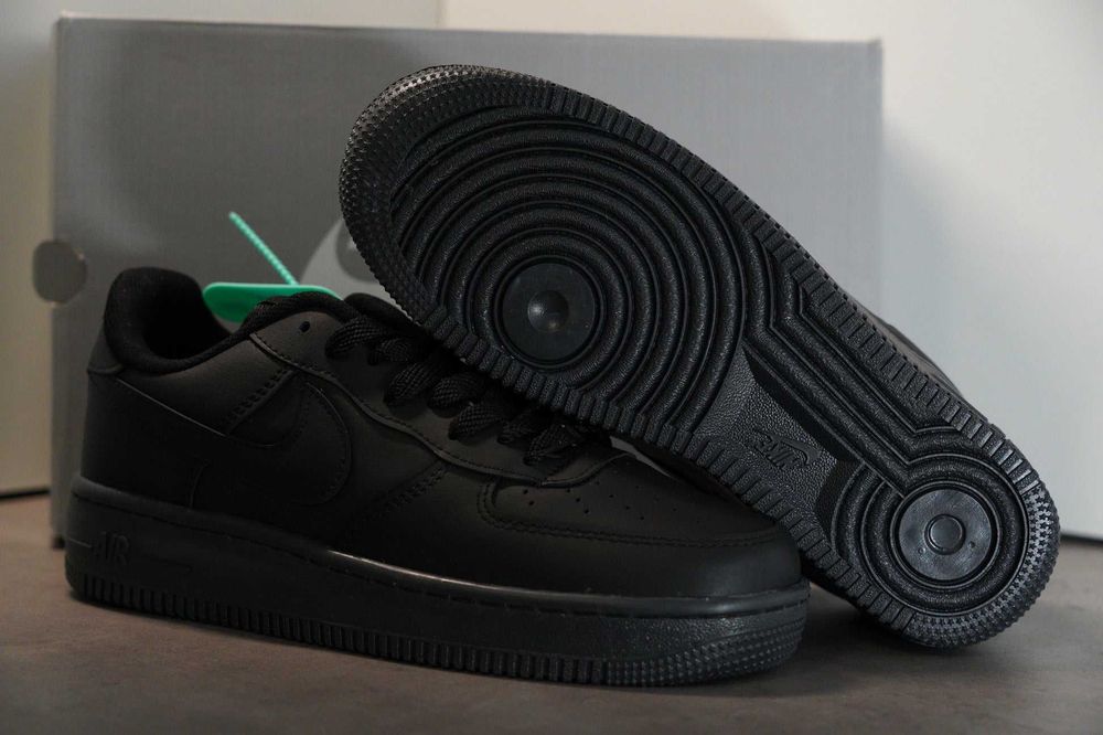 Adidasi Air Force 1 Full Black NOU - transport gratuit si verificare