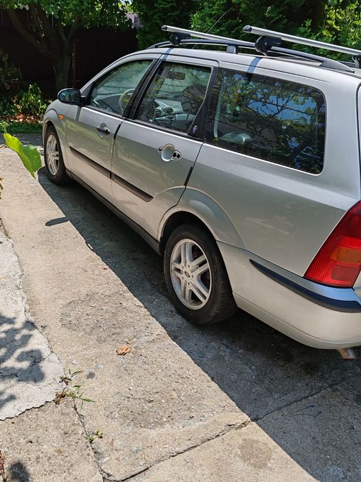 FORD Focus 2003 — imagine 3