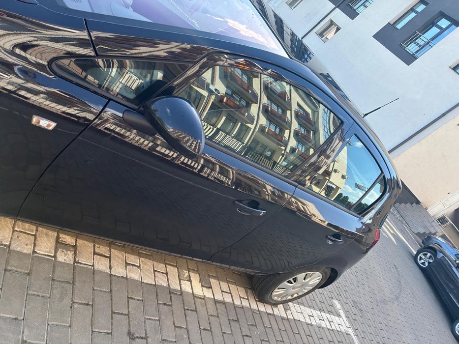 Vand opel corsa!