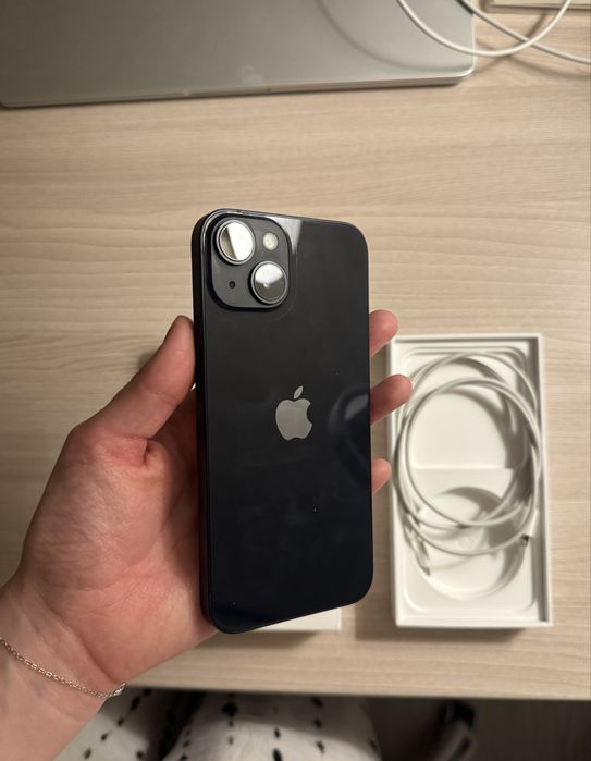 Айфон 14 midhight