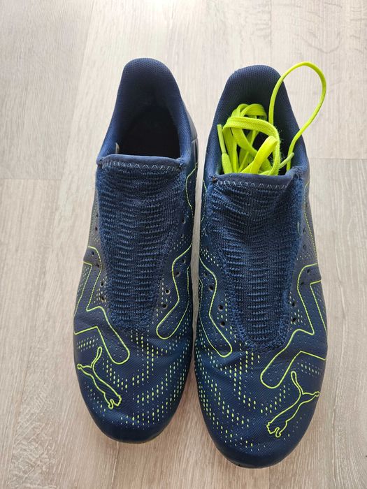 Ghete fotbal marime 37.5 PUMA