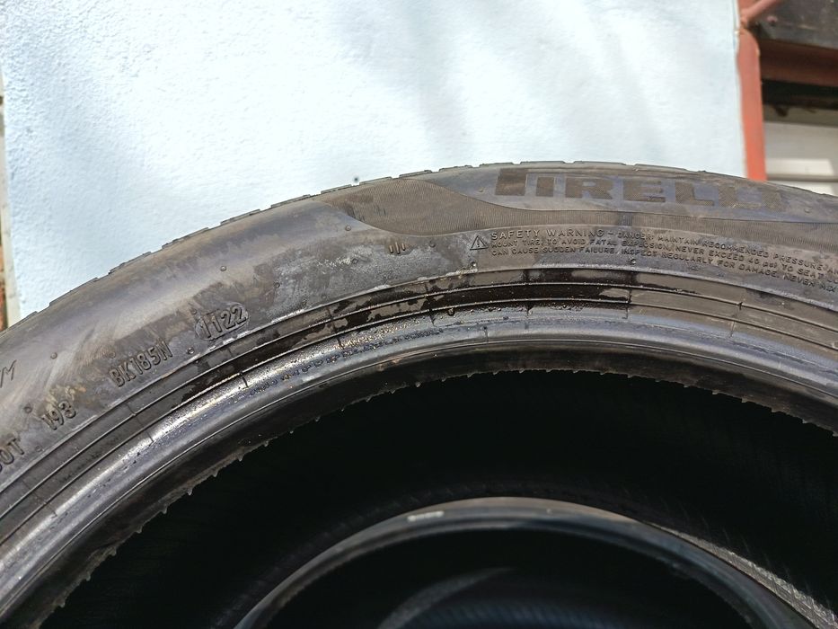 Anvelope vara 205 55 16 pirelli 5mm 2022 și 2024
