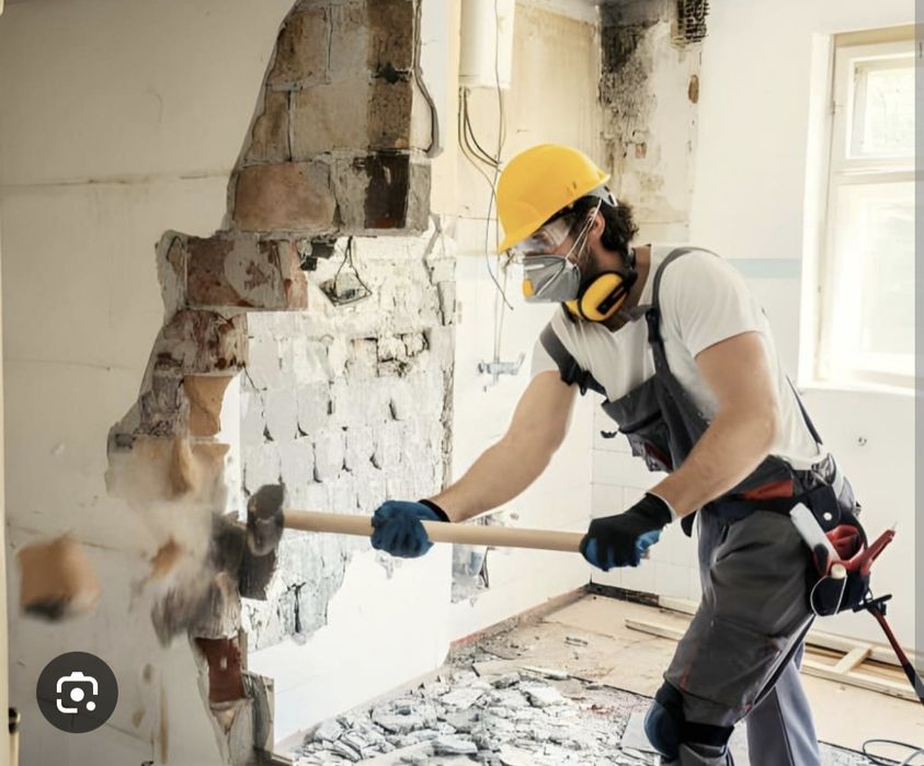 Demolări și decopertări