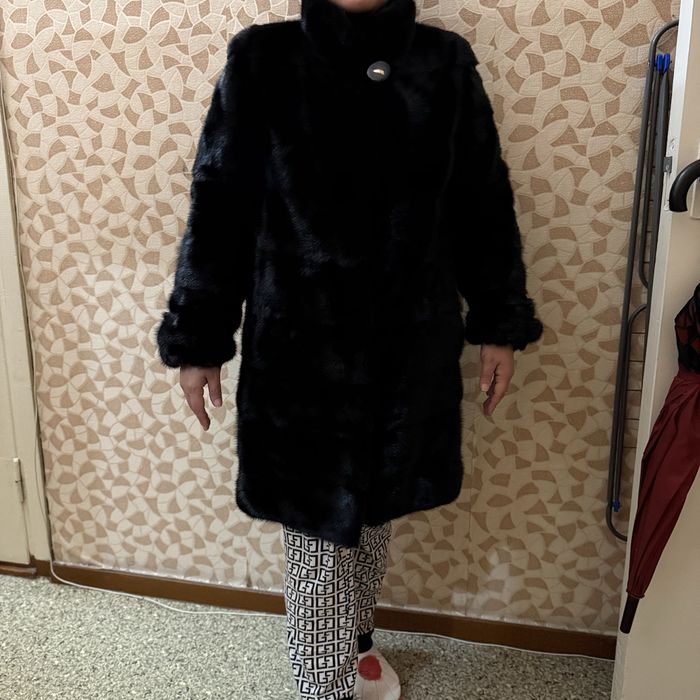 Продам норковую шубу