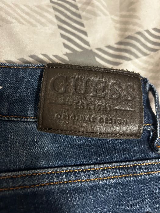 Blugi Guess barbati