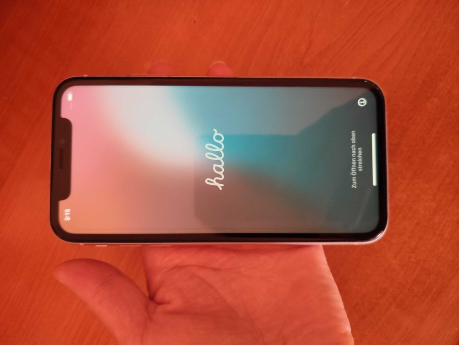 Telefon IPHONE XR 64 GB , stare impecabilă PREȚ: 550