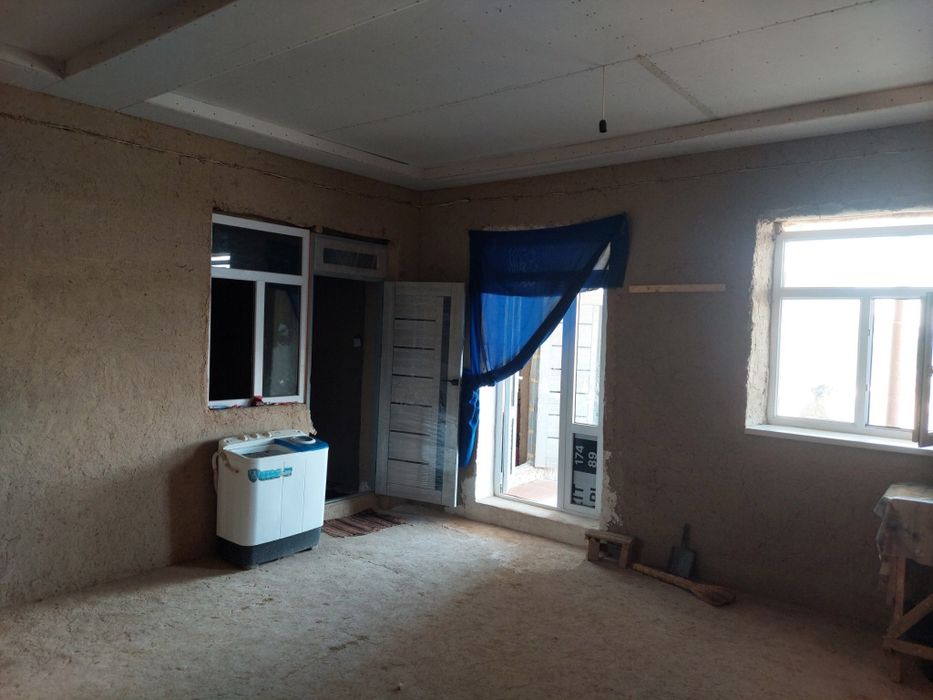 Участка сотилади