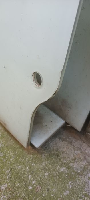 Usa sticla securizată