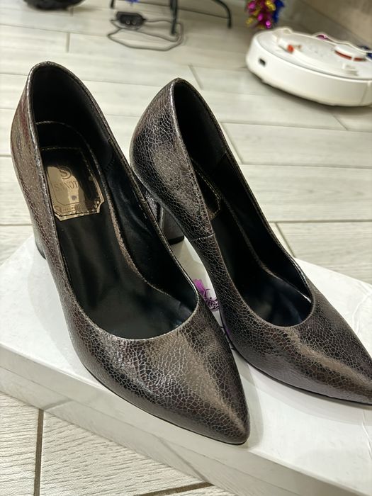 продам туфли в отличном состоянии