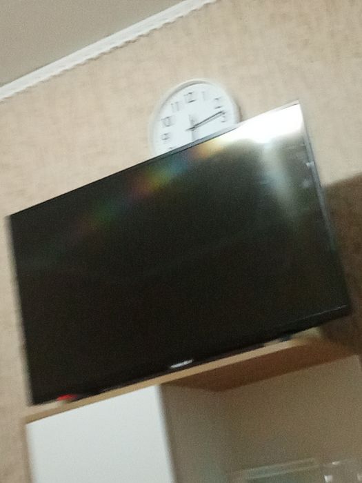 Продам телевизор