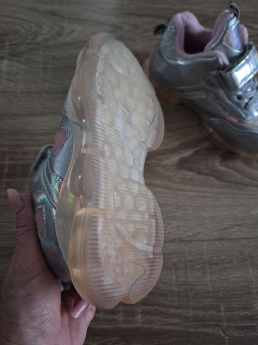 Adidasi fete mărimea 30