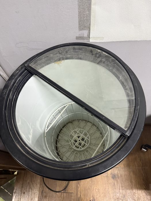 Продам холодильник бочку для энергетиков, напитков