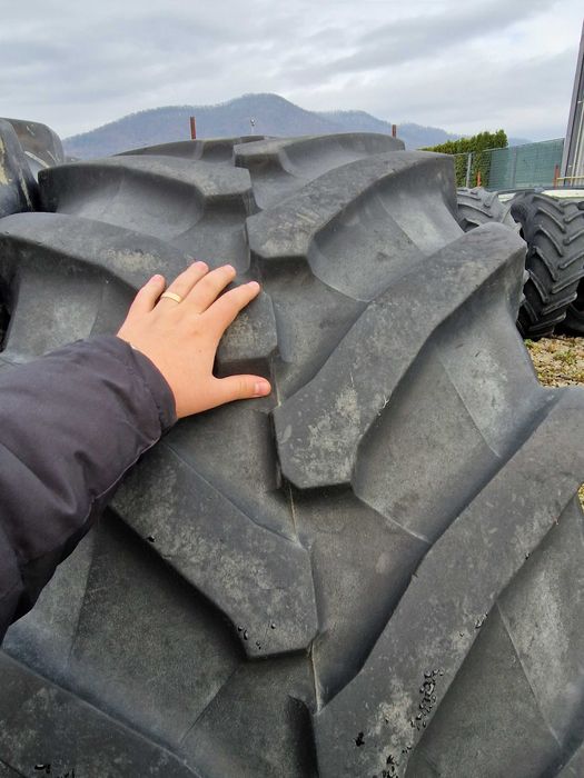 Anvelopa 650/65r38 Pirelli CLaas,Fendt Sh cu garantie!