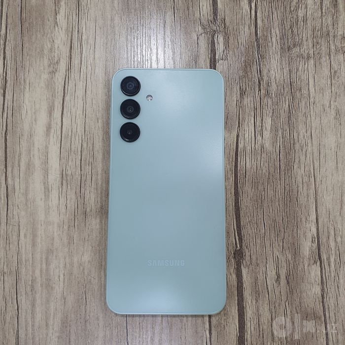 Samsung A16 tell