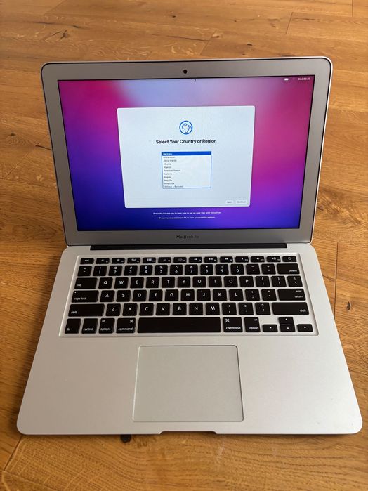 MacBook Air 2017 13.3インチ MacBook Air 13 インチ (2017) アルミニウム - Core i5 1.8 GHZ - SSD