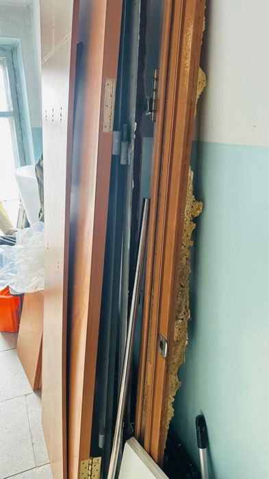 Бесплатно отдам разбор мебели