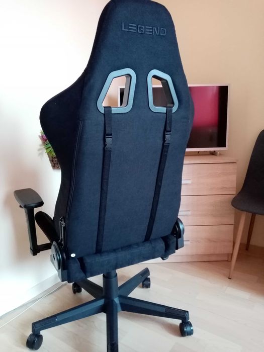 Продавам Геймърски стол