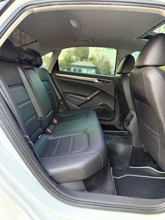 Sotuvda Volkswagen Passat 2.0  R-Line avtomashinamiz