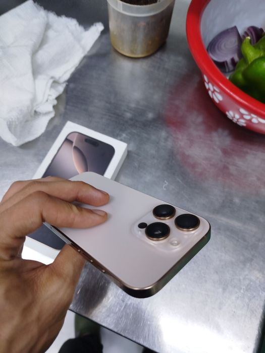 Айфон 16 про 128 гб 89%