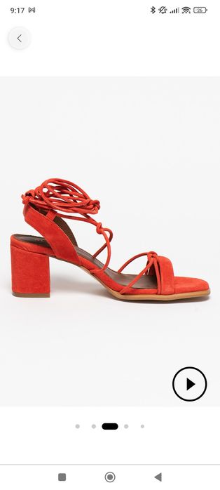 Alohas- велурени сандали Sophie с каишки