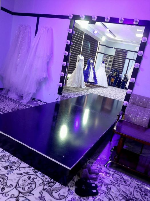 Projector 200w led chiroq kok va oq rangda