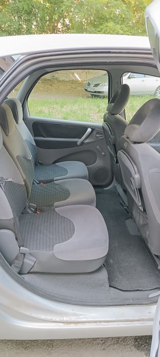 Ситроен Ксара Пикасо